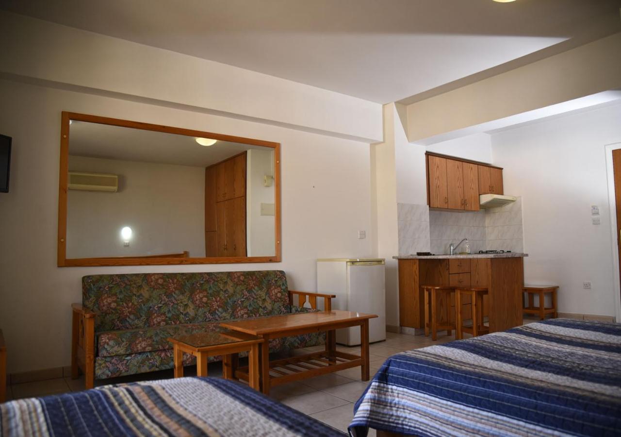 Elysso Apartments Larnaca Zewnętrze zdjęcie